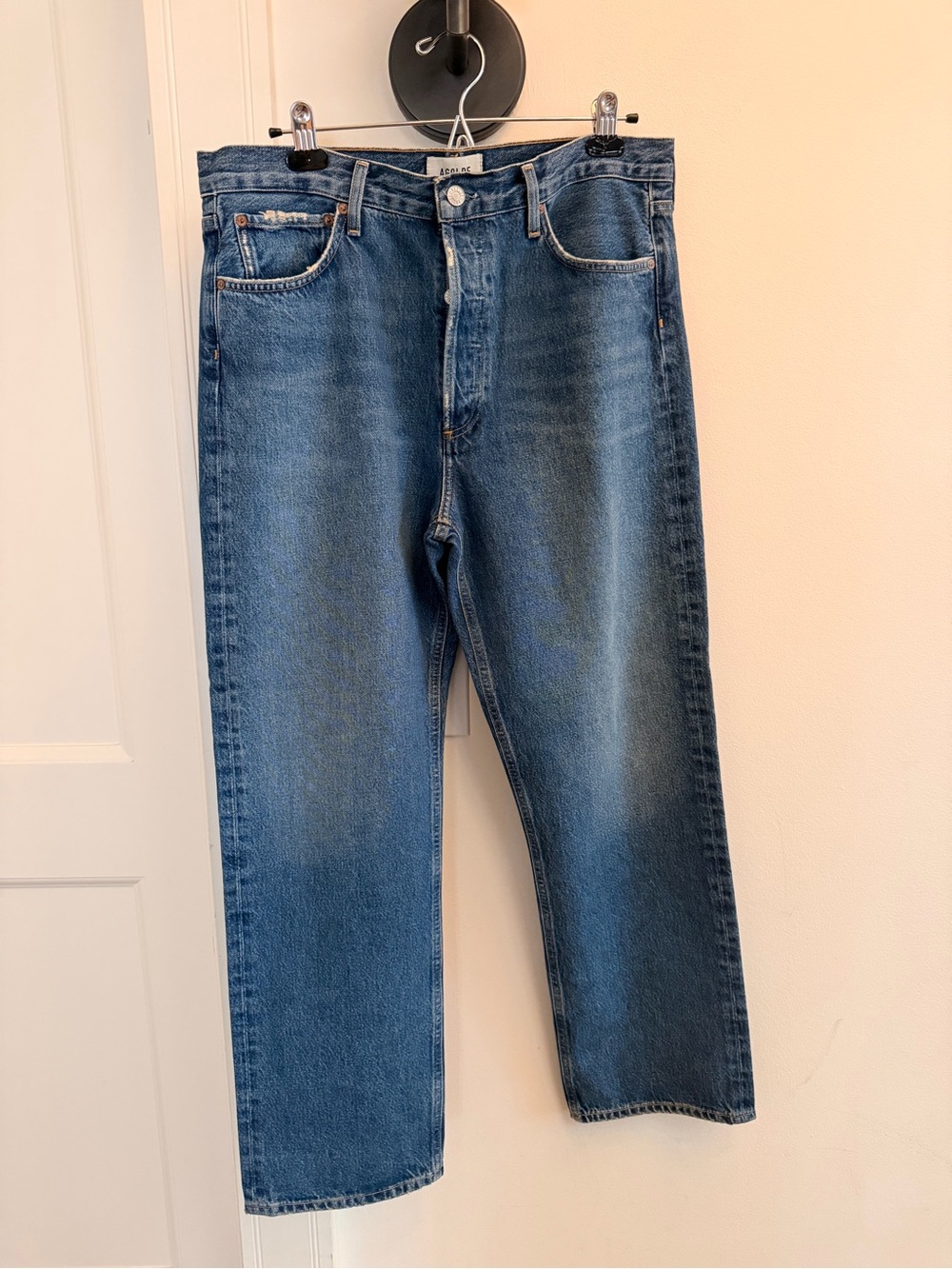 Agolde Women’s Straight Jeans in Medium Blue Wash